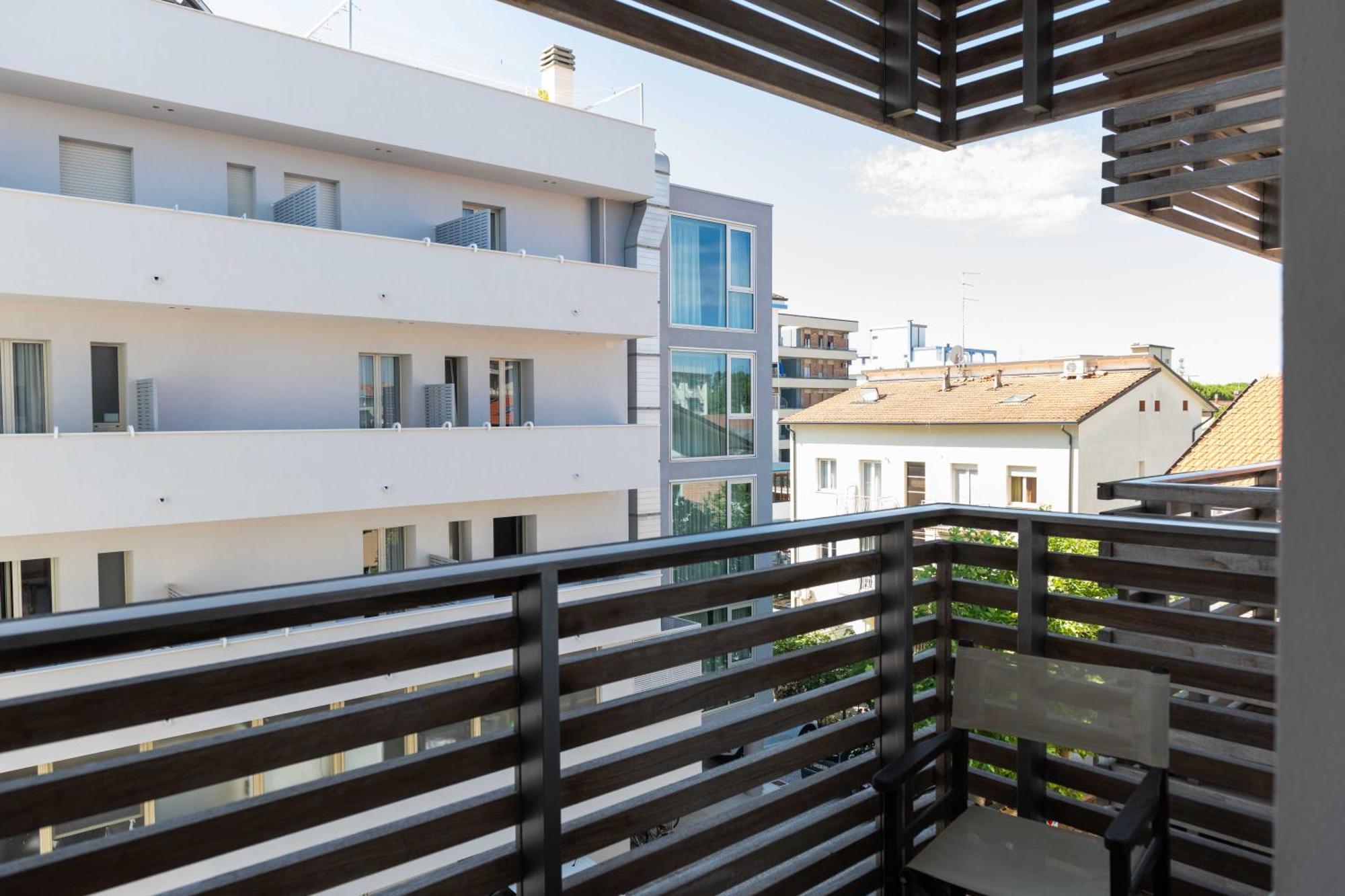 Kiss Beachfront Hotel & Restaurant Червия Экстерьер фото